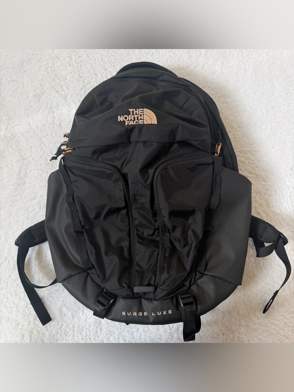 North Face Women’s Surge Luxe Backpack black Burnt coral 31L laptop travel